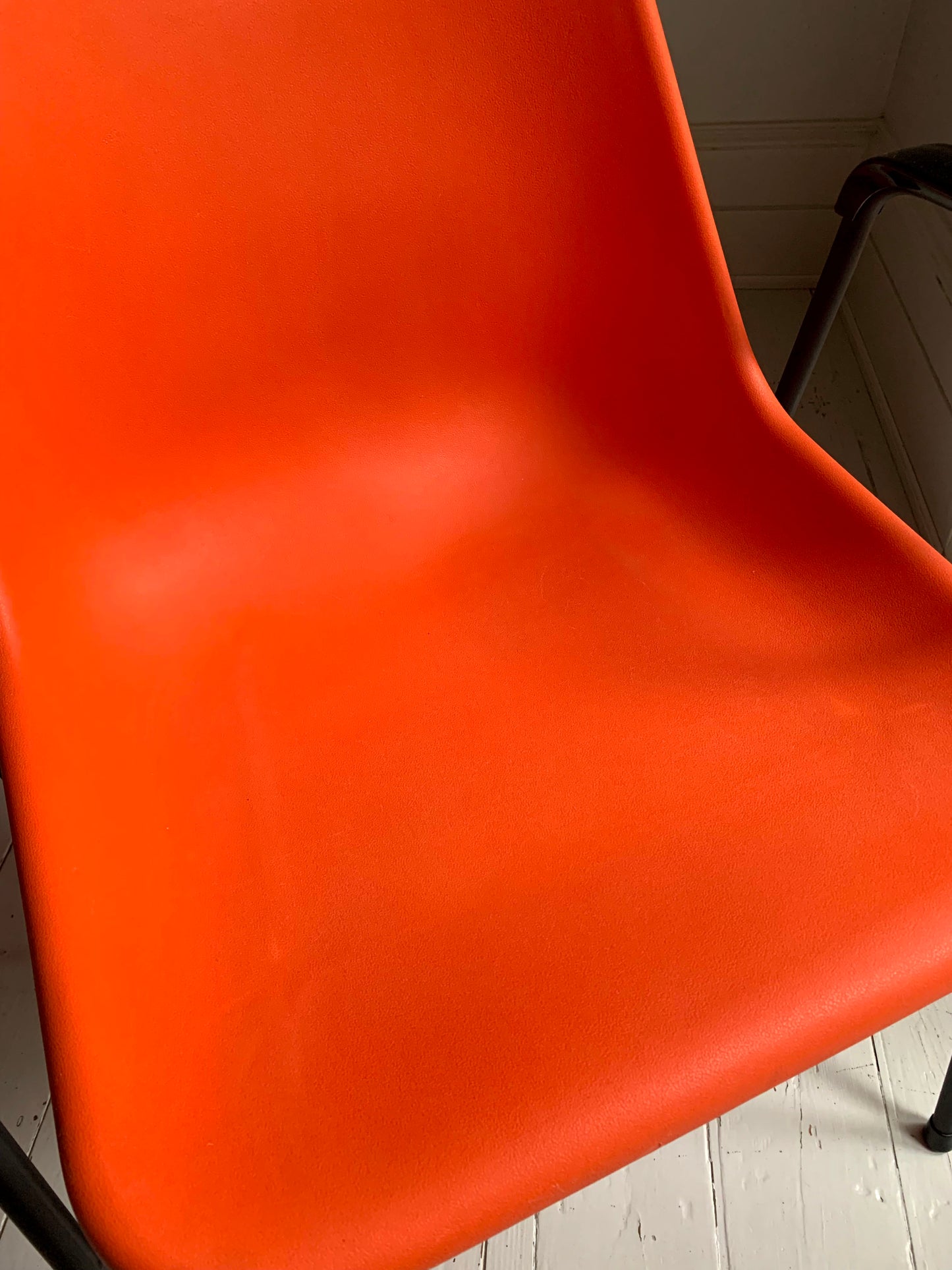 Vintage Robin Day for Hille, Orange & Black Stacking Chairs w/ Arms, 2/10 chairs