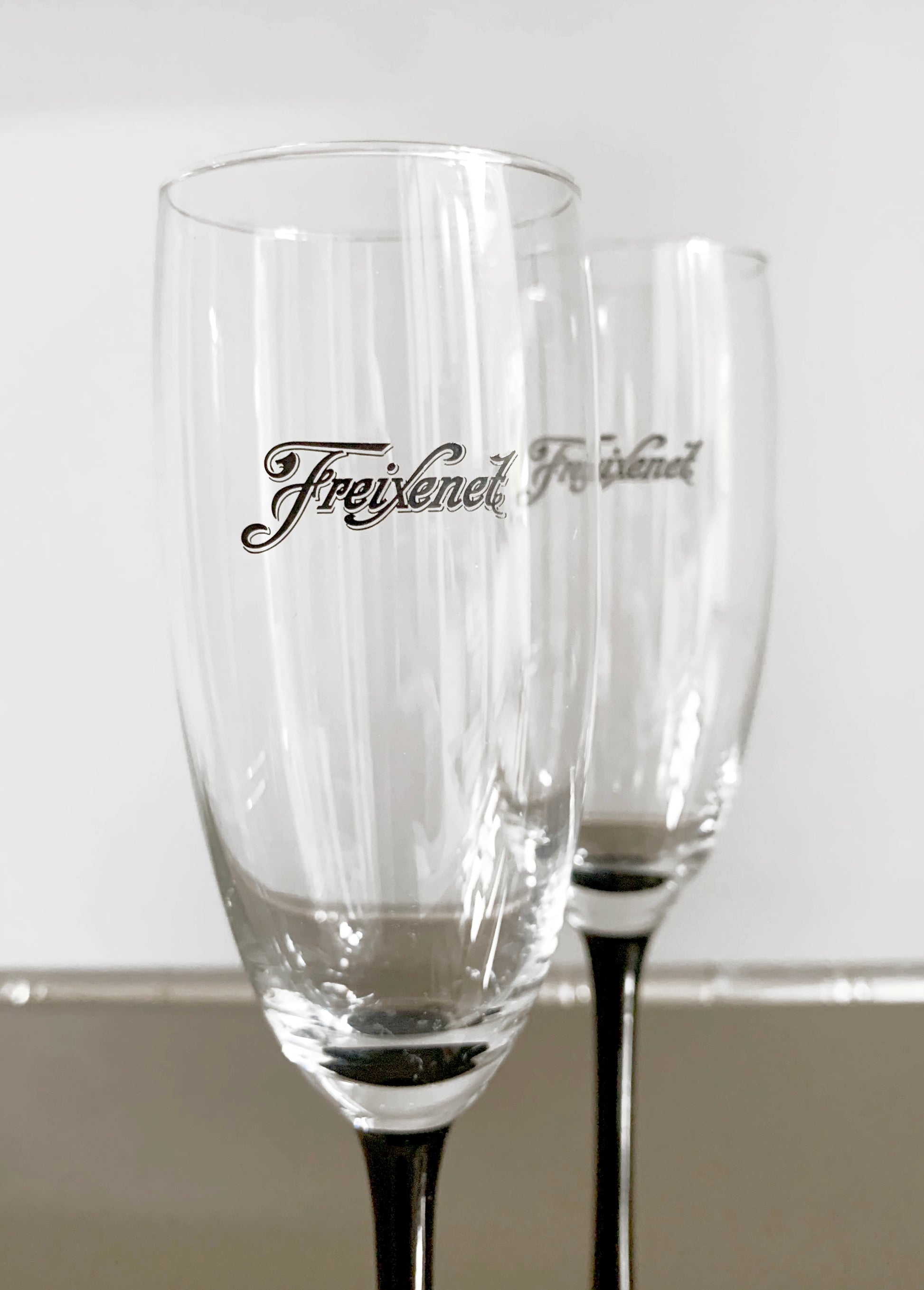 2 x 'Freixenet' Cava / Prosecco / Champagne Flutes- Tulip Glasses